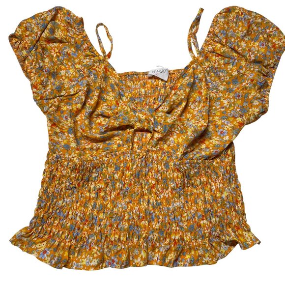 Women's Sienna Sky Large Top Floral Smocked Crop With Adjustable Straps Yellow/B - Picture 8 of 12